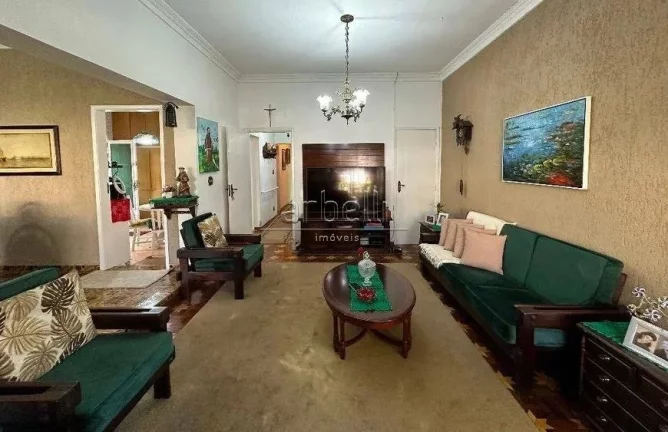 Imagem Casa com área total de 295 M² e 170M² de área construída, com 3 dormitórios sendo 1 suíte, 3 ...