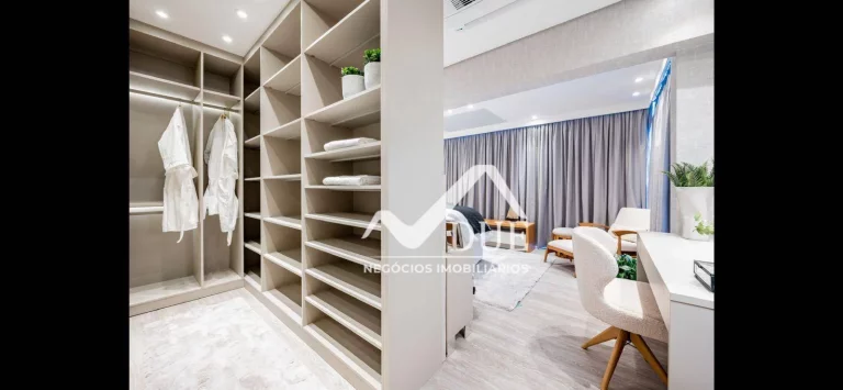 Imagem Apartamento com 3 dormitórios à venda, 136 m² por R$ 2.250.000,00 - Boqueirão - Santos/SP