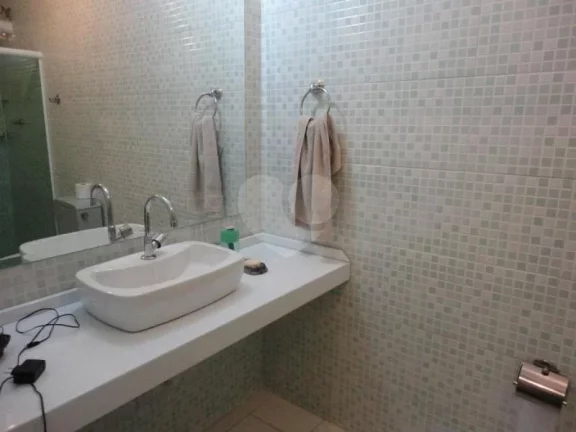 Imagem Casa à venda com 3 quartos, sendo 3 suítes, em Butantã, São Paulo - SP