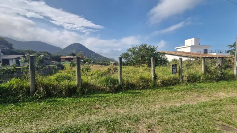 Imagem Terreno 340m² plano em Areias do Macacu, Garopaba. Vista montanhas. Escritura.