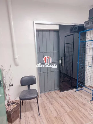 Imagem Galpão com escritório, 350M², no Aleixo, LOCAÇÃO!