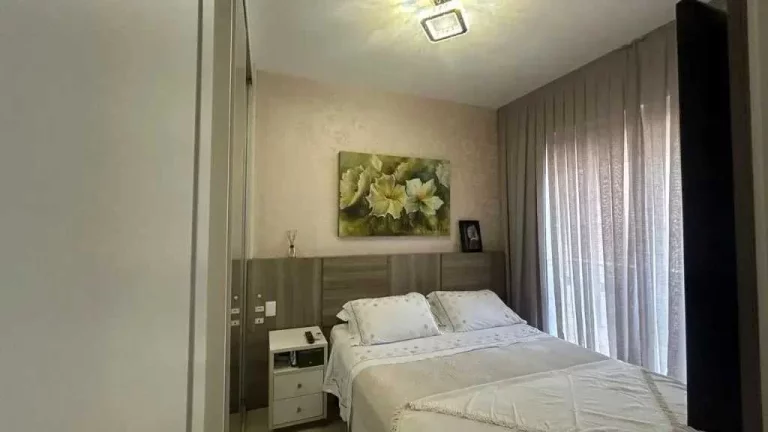Imagem Apartamento com vista para o mar com 3 dormitórios e 2 vagas de garagem em Balneário Camboriú