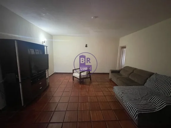 Imagem Casa Térrea à Venda em Localização Privilegiada