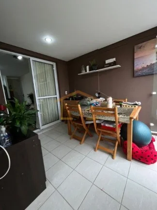 Imagem Apartamento 3 dormitórios, sendo 1 suíte, sala 2 ambientes ampliou sala e tirou 1 dormitório, var...