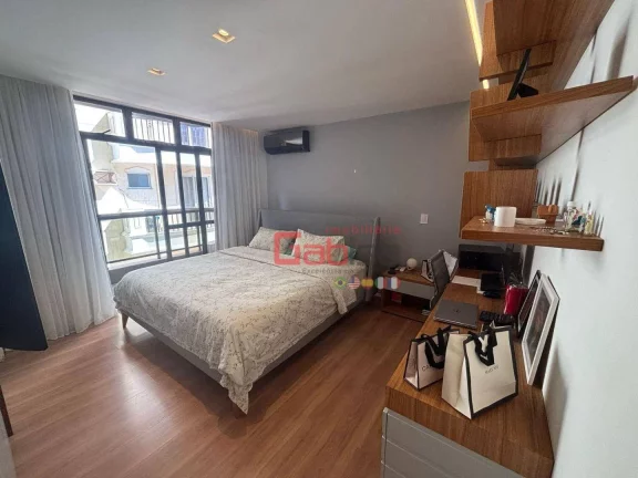 Imagem Apartamento com 3 dormitórios à venda, 250 m² por R$ 3.500.000,00 - Centro - Cabo Frio/RJ