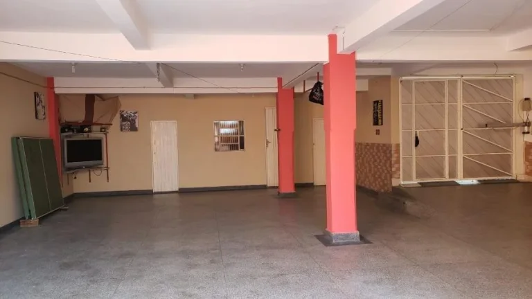 Imagem Sobrado para Venda por R$950.000,00 com 318m², 3 dormitórios, 1 suite e 6 vagas - Parque cruzeiro do sul , São paulo / SP - Cód. BDI27803