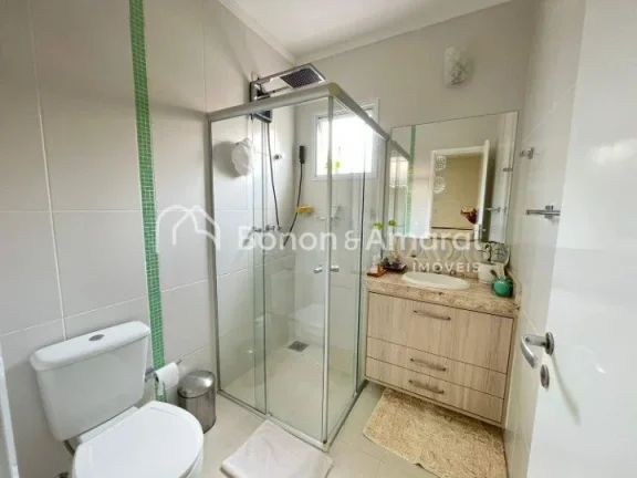 Imagem Casa de condomínio com 137 m² e 3 quartos
