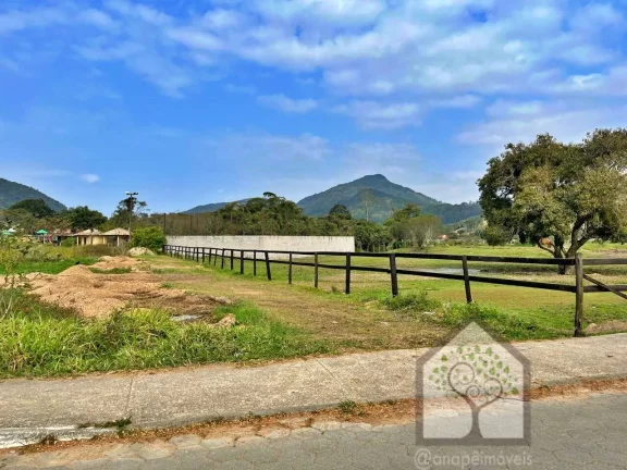 Imagem Terreno para loteamento com 2458m² na Vargem Grande, Florianópolis/SC