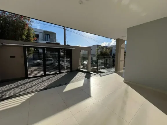 Imagem Casa Nova à Venda em Condomínio – Pronta para Morar!