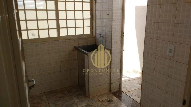 Imagem Casa com 3 dormitórios com 1 suíte à venda, 92 m² por R$ 350.000 - Jardim Anhangüera - Ribeirão Preto/SP