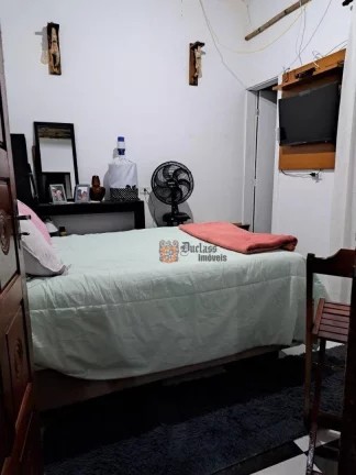 Imagem Chácara com 2 dormitórios à venda, 1500 m² por R$ 250.000,00 - Agenor de Campos - Mongaguá/SP