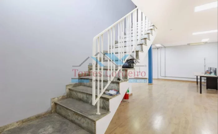 Imagem Sala Comercial próxima ao Metrô Butantã