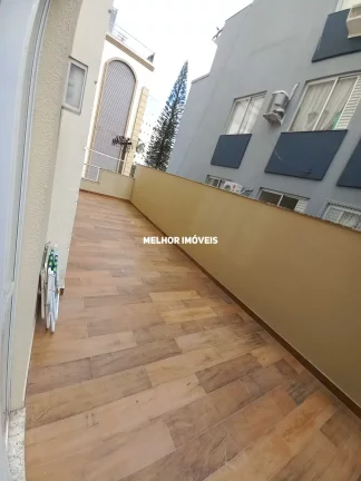 Imagem Apartamento Garden à venda com 3 dormitórios sendo 01 suíte e amplo terraço localizado no centro de Balneário Camboriú