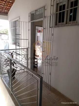 Imagem Casa Duplex com Ponto Comercial à venda no Conjunto Augusto Franco, Aracaju-SE! 3 quartos, 2 suítes, 215m².