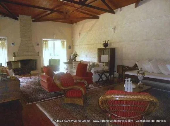 Imagem Granja Viana - Condomínio Jardim Mediterrâneo. Cinematográfica.