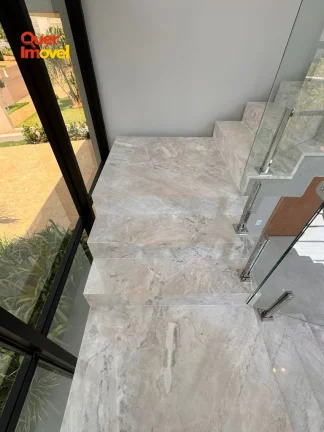 Imagem Residência Exclusiva em Condomínio de Luxo em Ribeirão Preto-SP, Vila do Golf: 4 quartos, 4 suítes, 2 salas, 5 banheiros, 4 vagas, 288,11 m².