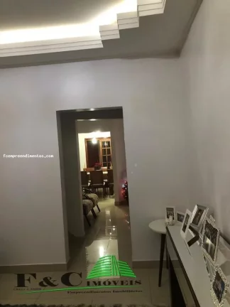 Imagem Sobrado para Venda em Limeira, Jardim Residencial Guimarães, 3 dormitórios, 1 banheiro, 1 vaga
