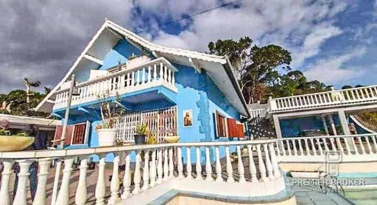 Imagem Casa à venda, 263 m² por R$ 900.000,00 - Fazendinha - Teresópolis/RJ
