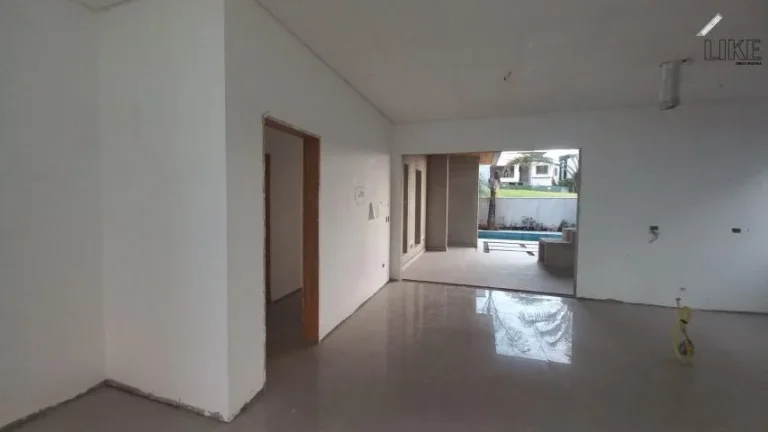 Imagem Vendo casa no Alphaville 2