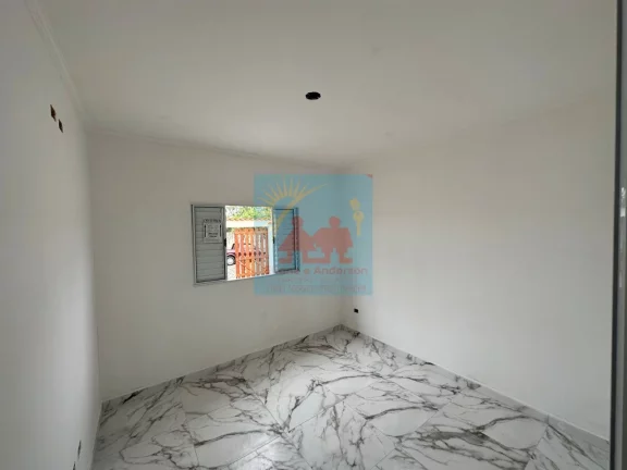 Imagem Casa na Praia de Itanhaém por 240mil - aceita financiamento bancário e FGTS!