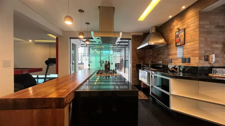 Imagem APARTAMENTO COM 257 m² - FORTE - PRAIA GRANDE SP