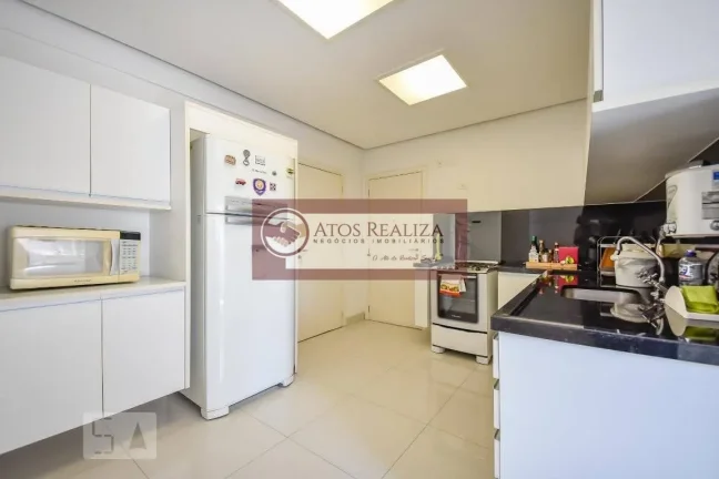 Imagem Espaçoso apartamento com sacada em Real Parque - São Paulo | 185m², 3 quartos, 2 suítes, 5 banheiros | Venda e locação por R$1.300.000