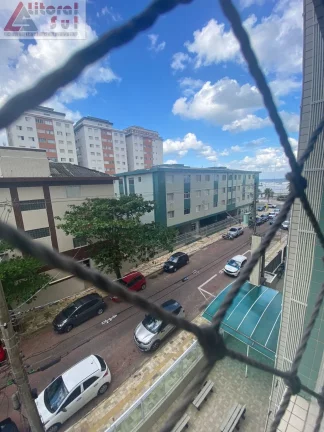 Imagem Apartamento à venda em Praia Grande-SP, bairro Tupi: 1 quarto, 1 sala, 1 banheiro, 60m² de área. Confira!