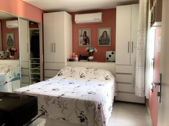 Imagem Apartamento à Venda no Condomínio Edifício Rembrandt - 143m², 3 Quartos, Mobiliado!