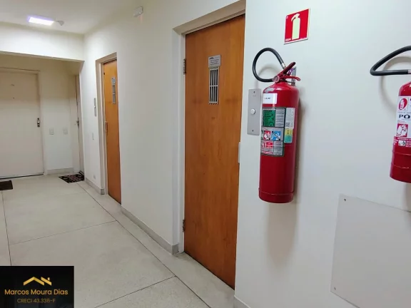 Imagem Apartamento Perto do Parque da Água Branca, Metro Barra Funda, 1 dormitório e 1 vaga com Portaria 24 hs