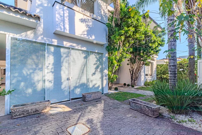 Imagem Casa à venda no condomínio CRYSTAL LAKE - 6 quartos por R$ 4.750.000,00 - Barra da Tijuca, Rio de Janeiro - RJ