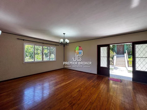 Imagem Casa à venda, 315 m² por R$ 1.180.000,00 - Carlos Guinle - Teresópolis/RJ