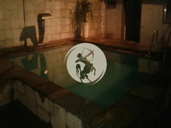 Imagem PISO DE MÁRMORE ITALIANO CREMA MARFIL NA SALA ESTAR E JANTAR E NA ESCADARIA, POLIDOS EM 2014, JUNTA...