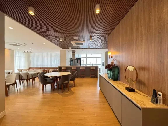 Imagem Apartamento com vista de frente mar com 3 suítes e 2 vagas de garagem em Balneário Piçarras