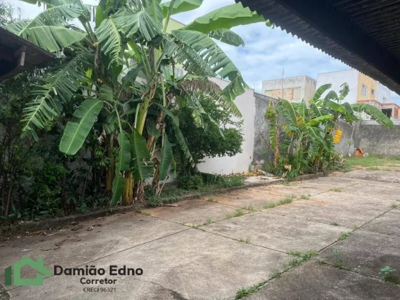 Imagem Terreno à venda, 300m² sendo Zona Mista (residencial e comercial ) - Vila d