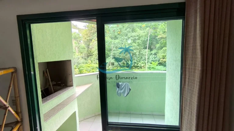 Imagem Apartamento com 2 dormitório a venda na Praia Grande em Ubatuba.