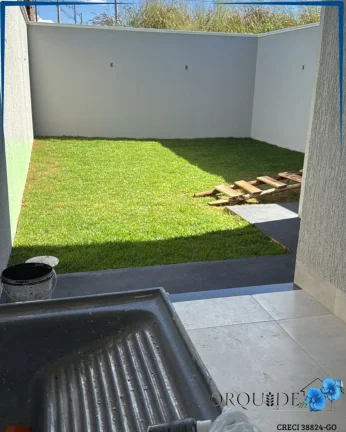 Imagem Casa à venda em Rio Verde-GO, Residencial Portal dos Ipês: 3 quartos, 1 suíte, 1 sala, 2 vagas de garagem, 150m².