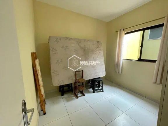 Imagem Excelente imóvel em terreno de 275 m², com 219 m² de área construída, ideal para moradia famili...