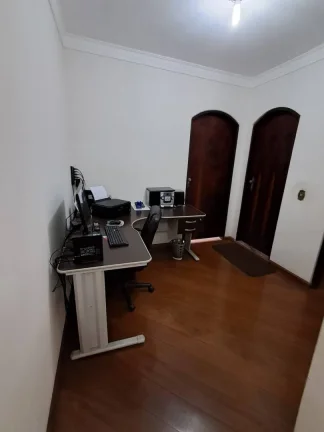 Imagem Casa para Alugar com 110m², 2 dormitórios, sendo 1 suíte, 1 sala e 1 vaga!!!