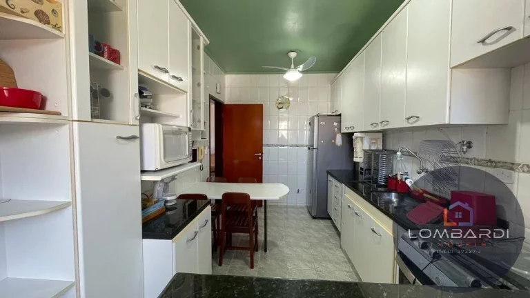 Imagem Apartamento com ótima metragem no Itaguá.