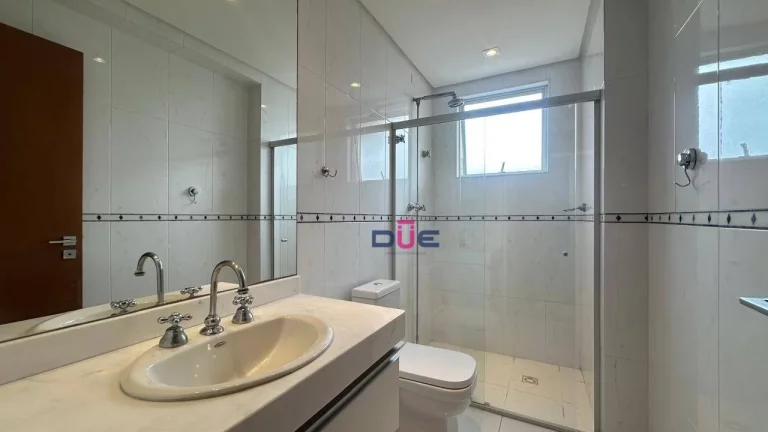 Imagem Apartamento com 3 dormitórios à venda, 130 m² por R$ 1.400.000 - Gonzaga - Santos/SP