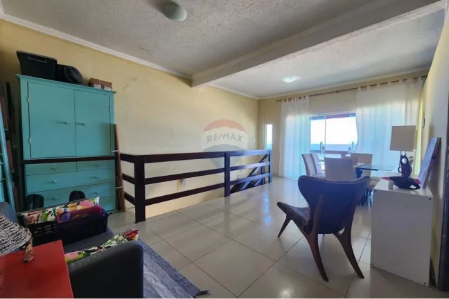 Imagem Casa 4 quartos, 4 suítes, 283 m de areá útil, pé na areia
