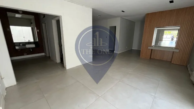 Imagem Excelente Casa Comercial para Locação em Indianópolis, São Paulo-SP: 1 Banheiro, 4 Vagas de Garagem, 300m² de Área.