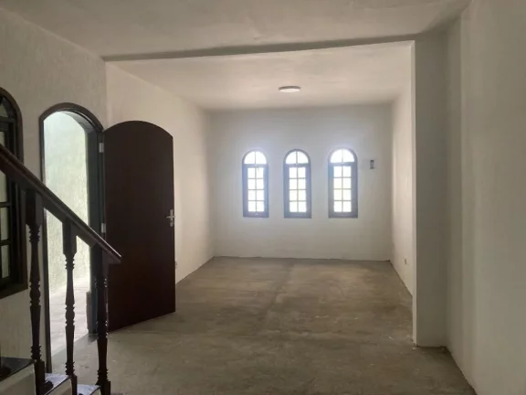 Imagem Sobrado com 2 dormitórios à venda, 150 m² por R$ 607.000,00 - Vila Bela Vista - Suzano/SP