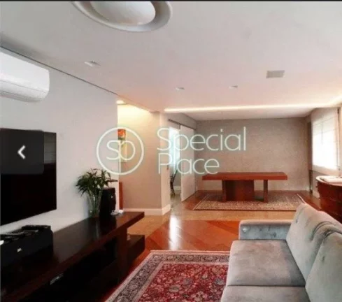 Imagem Apartamento com 200m², 04dormitórios, 04 suítes, 06 banheiros, 03 vagas de garagem. Prédio com l...