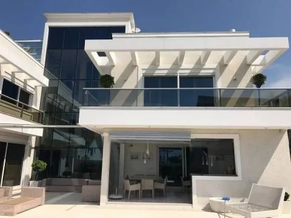 Imagem Casa com 6 dormitórios, 1000 m² - Jurerê Internacional - Florianópolis/SC