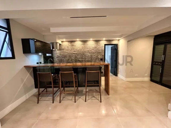 Imagem Imóvel de alto padrão: Apartamento à venda em São Paulo-SP, 5 quartos, 5 suítes, 4 salas, 6 banheiros, 4 vagas, 323m² no Jardim Europa.