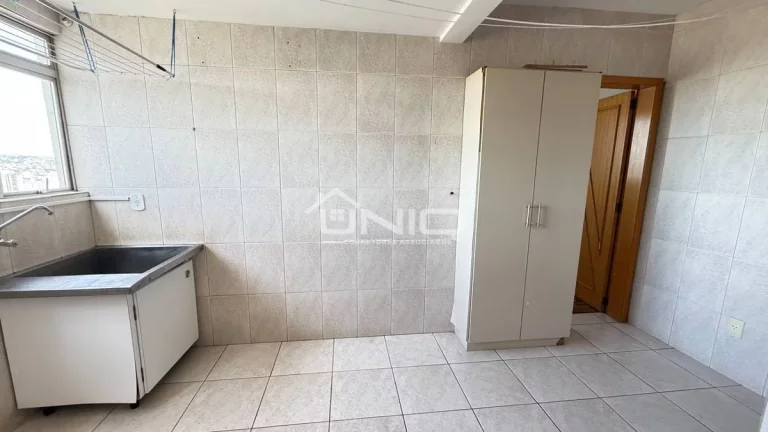 Imagem Apartamento Suite + 2 Dormitórios - Ed Cesira - Pinheiros