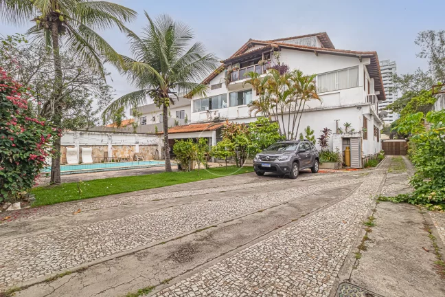 Imagem CASA com EDÍCULA no Condomínio VILLAGE MARAPENDI - R$ 4.500.000 - BARRA - Rio de Janeiro, RJ