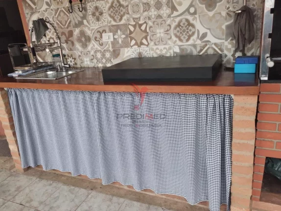 Imagem Chácara Rústica dos Sonhos – Natureza, Conforto e Praticidade Urbana em um Só Lugar!