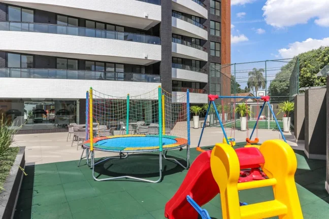Imagem Apartamento 3 dormitorios estrutura clube no Cabral. Novo